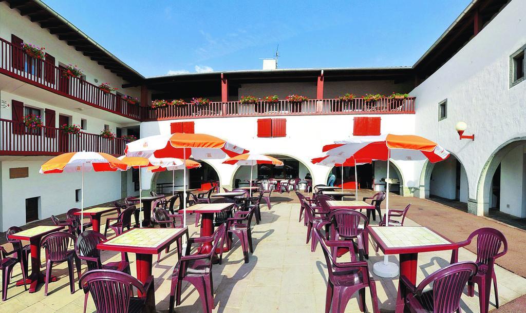 Vvf Pays Basque Sare La Rhune Exterior foto